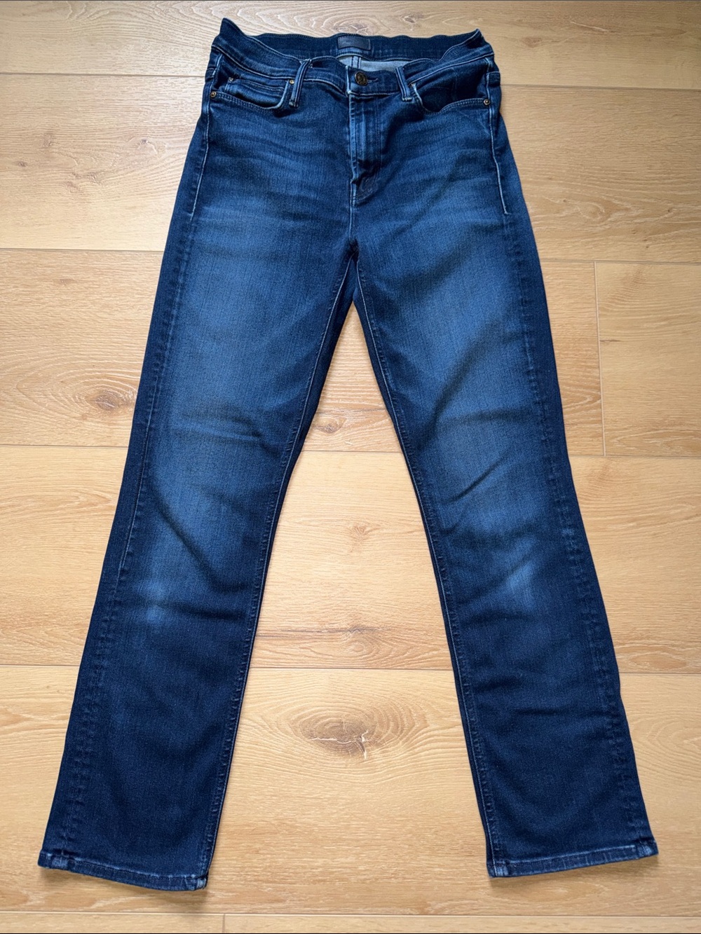 MOTHER The Mid Rise Dazzler Ankle Jeans in Now or Never
